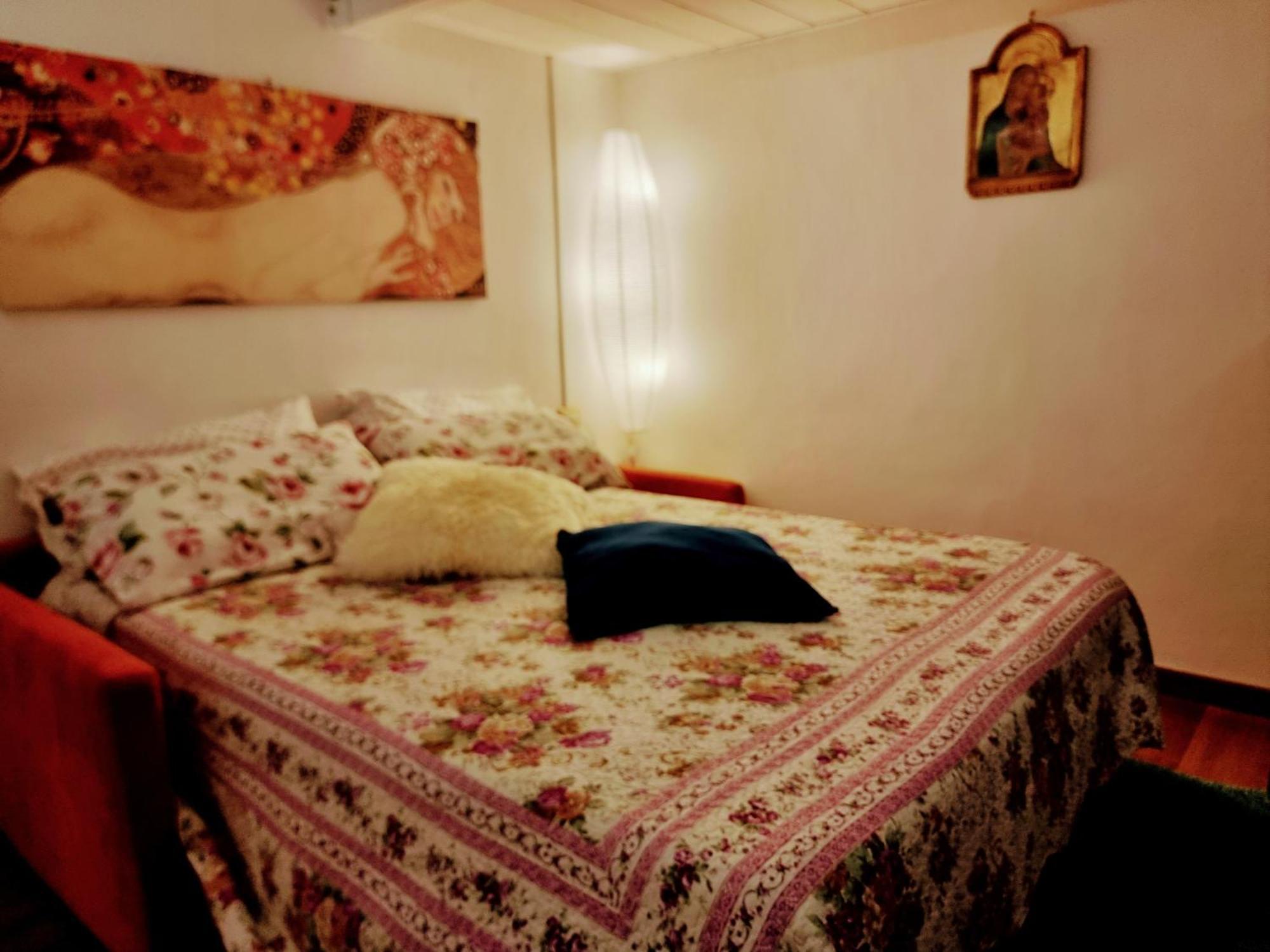 Laura B & B Firenze Bagian luar foto